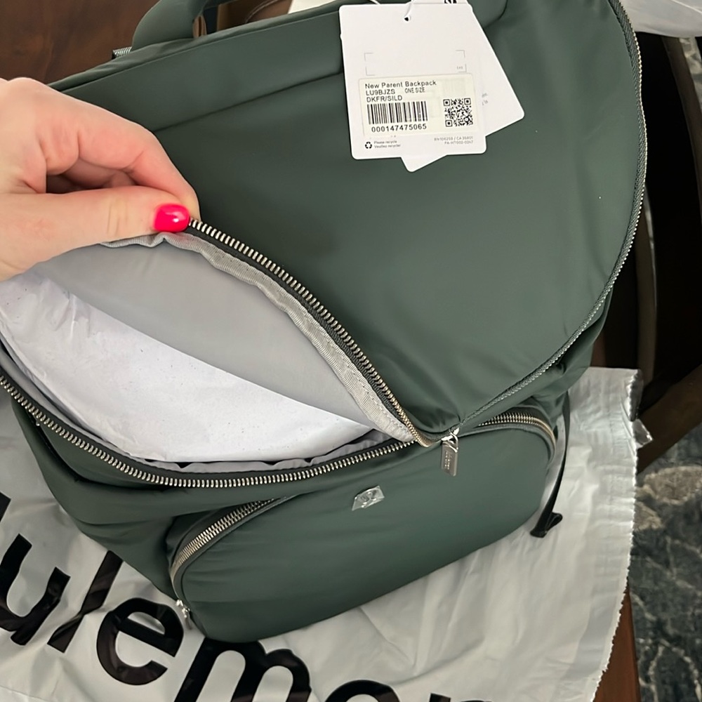 New parent backpack Lululemon NWT